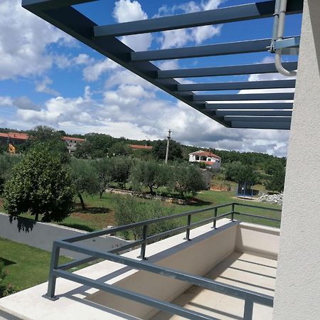 Villa Oskar Istrien Sveti Lovreč Pazenatički 외부 사진